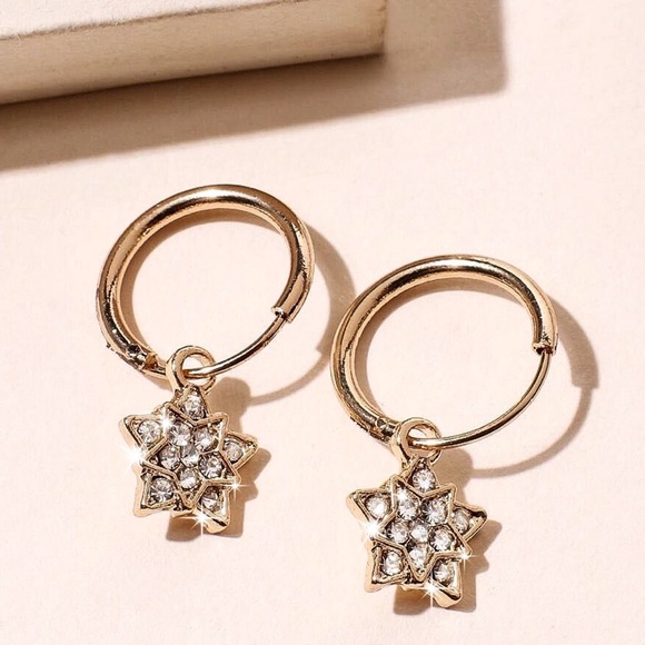 2/$20! Gold Mini Hoops w/Crystal Stars Earrings - Picture 2 of 6